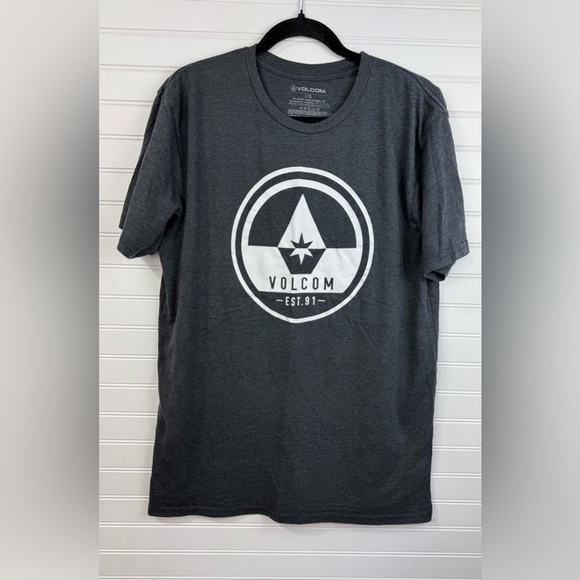 Volcom men’s gray & white graphic tshirt. Size large. - Picture 1 of 3